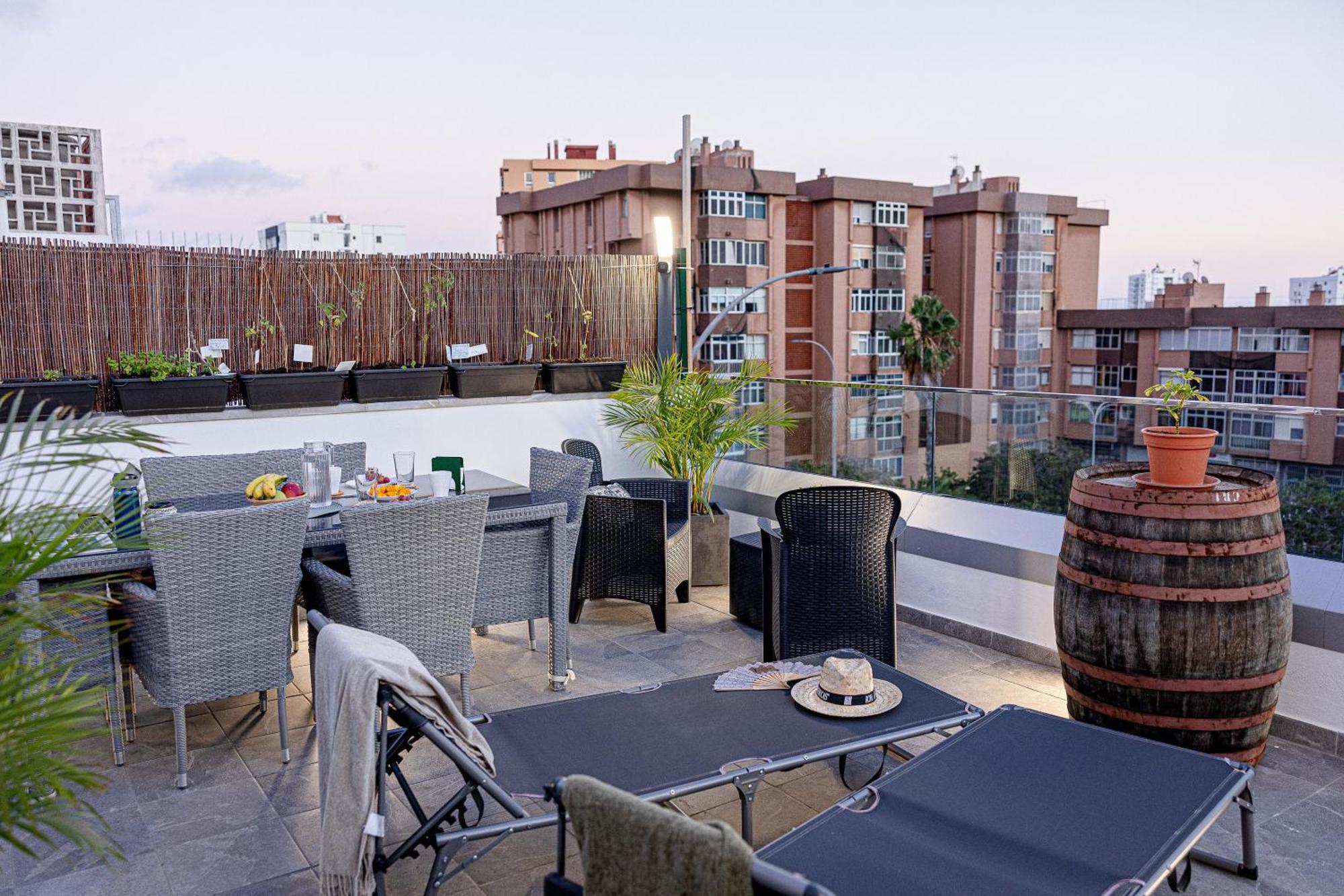 Bambu Suites Vegueta Alquiler Por Habitacion 大加那利岛拉斯帕尔马斯 外观 照片