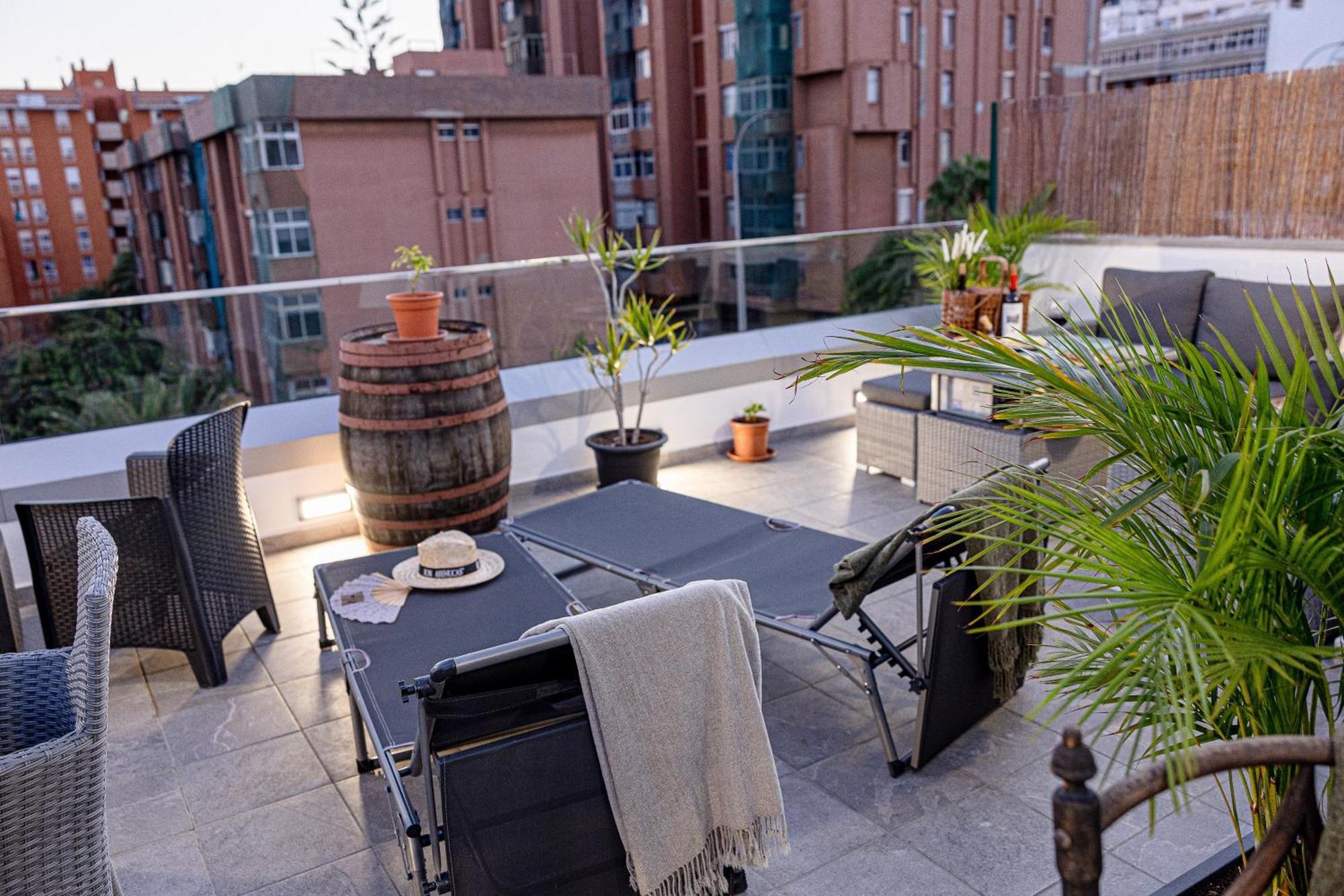 Bambu Suites Vegueta Alquiler Por Habitacion 大加那利岛拉斯帕尔马斯 外观 照片